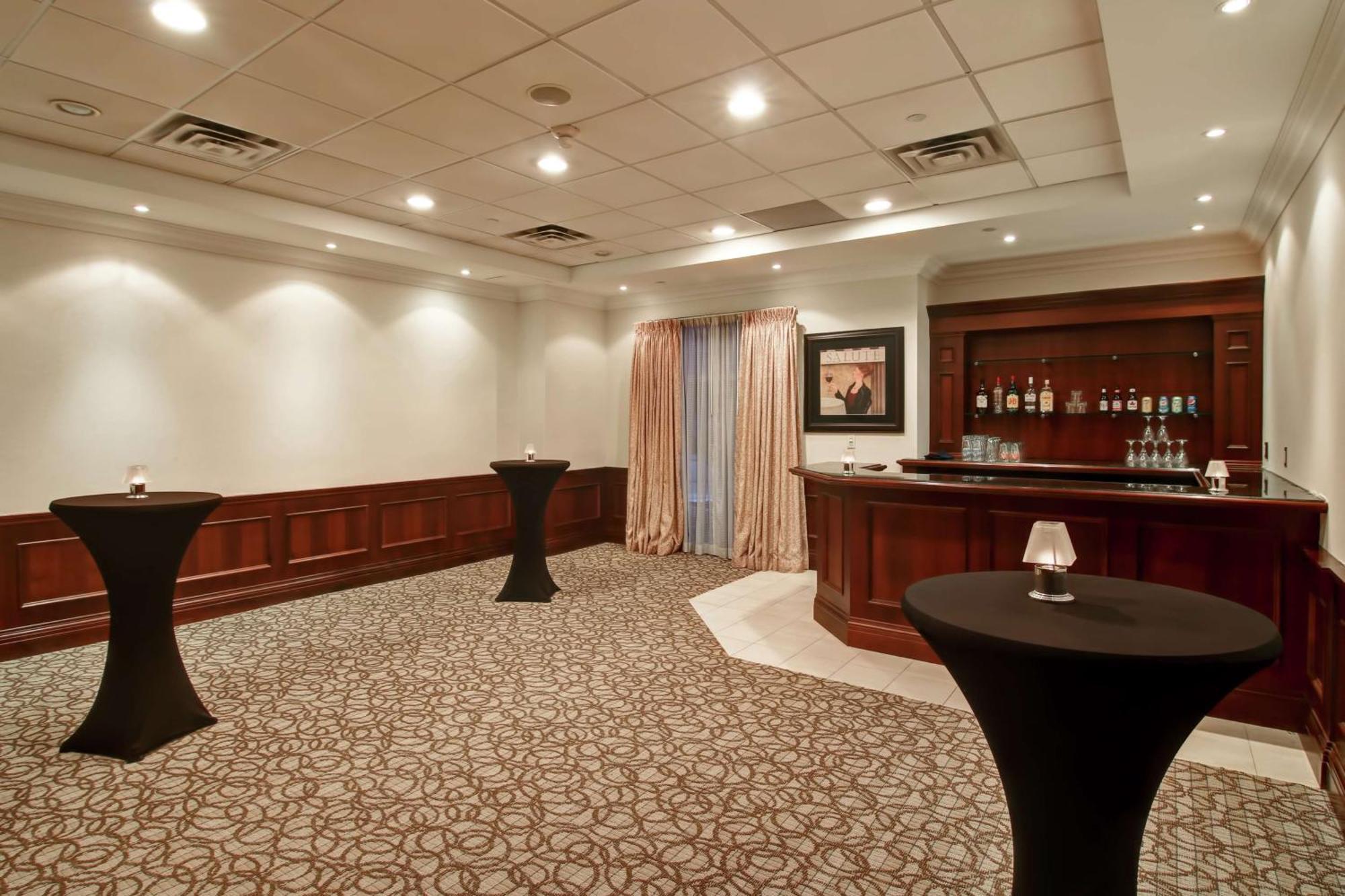 Hilton Garden Inn Toronto/Burlington Buitenkant foto