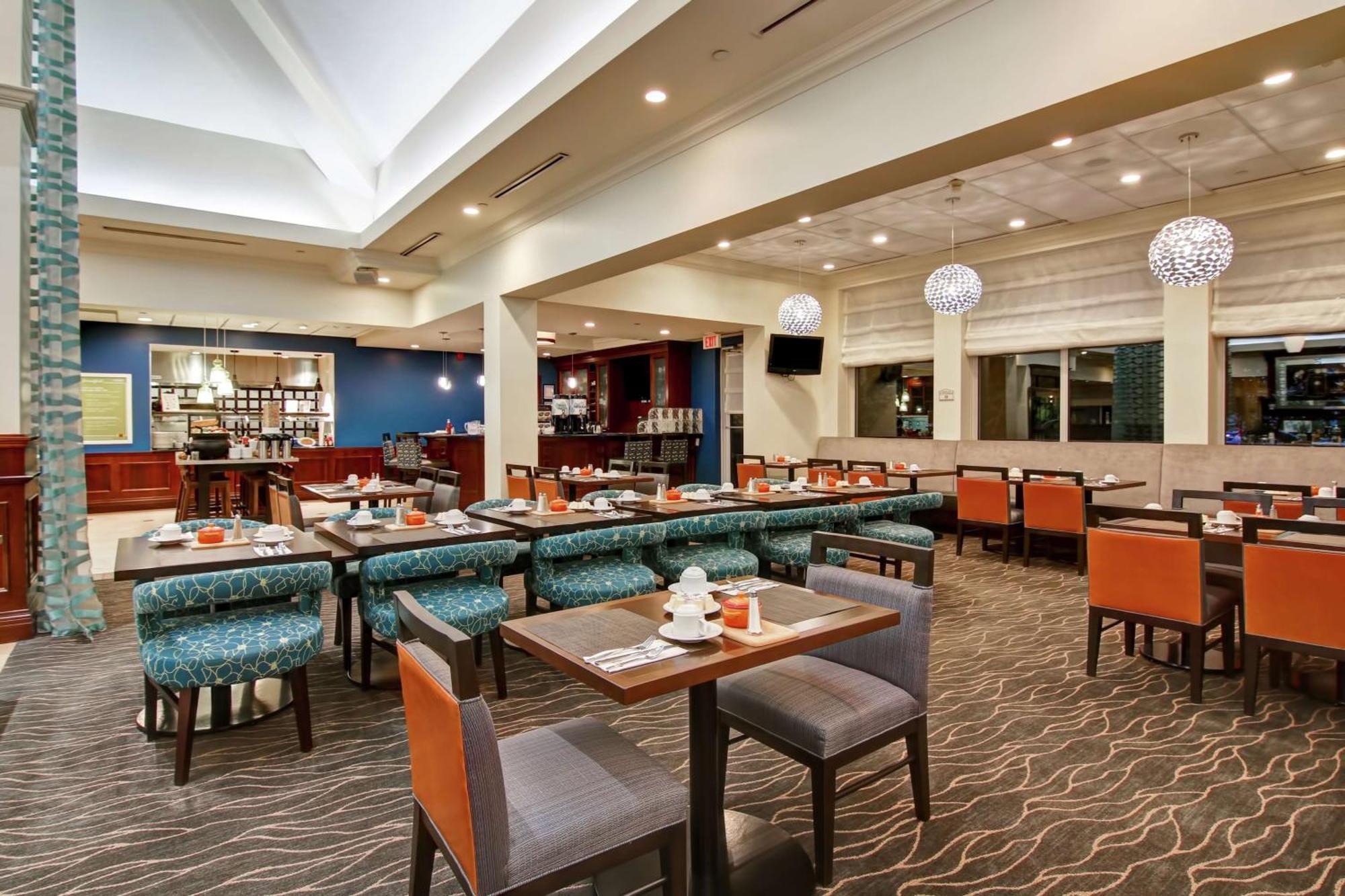 Hilton Garden Inn Toronto/Burlington Buitenkant foto