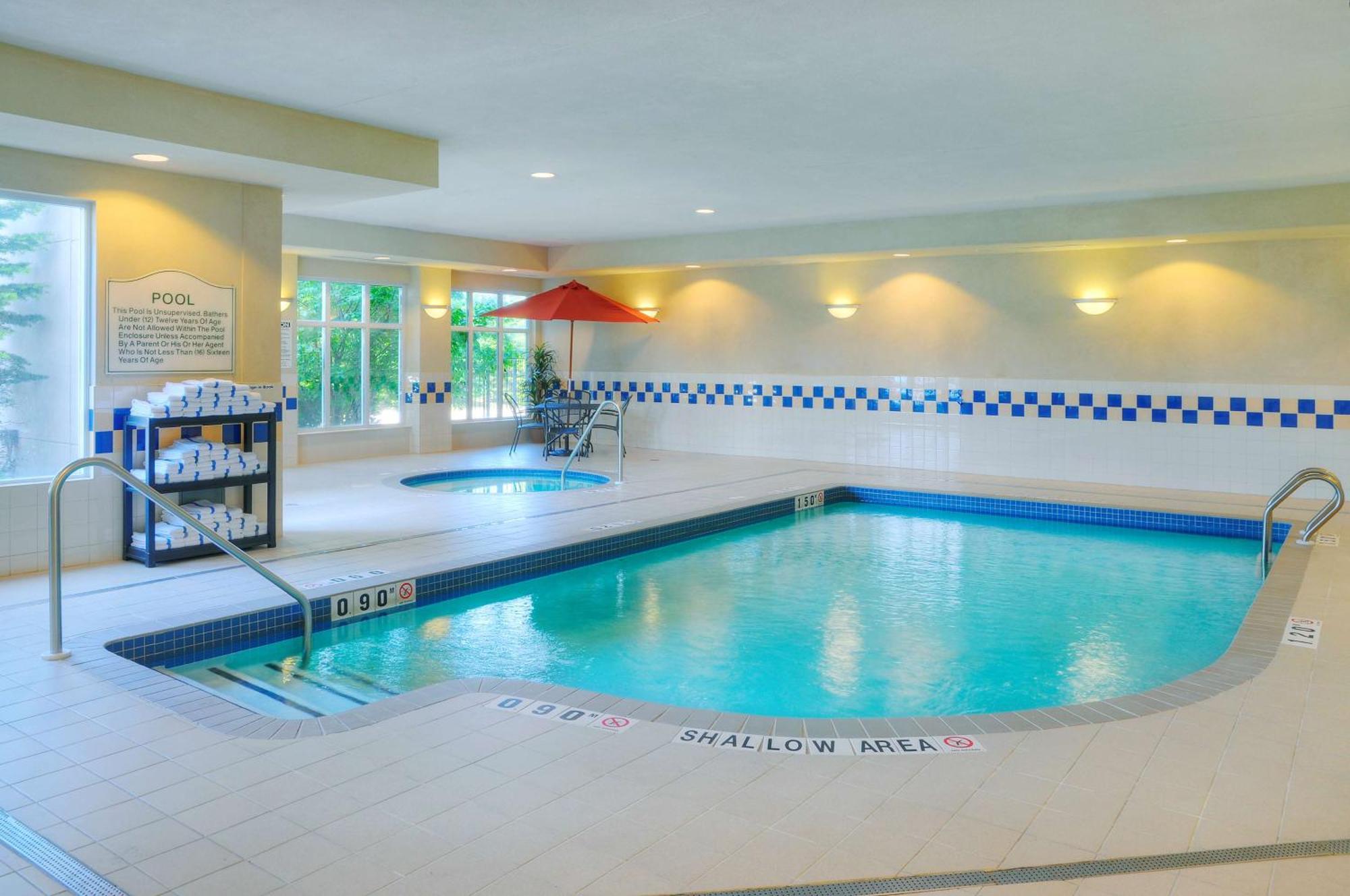 Hilton Garden Inn Toronto/Burlington Buitenkant foto