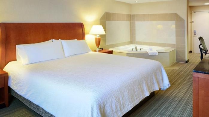 Hilton Garden Inn Toronto/Burlington Buitenkant foto