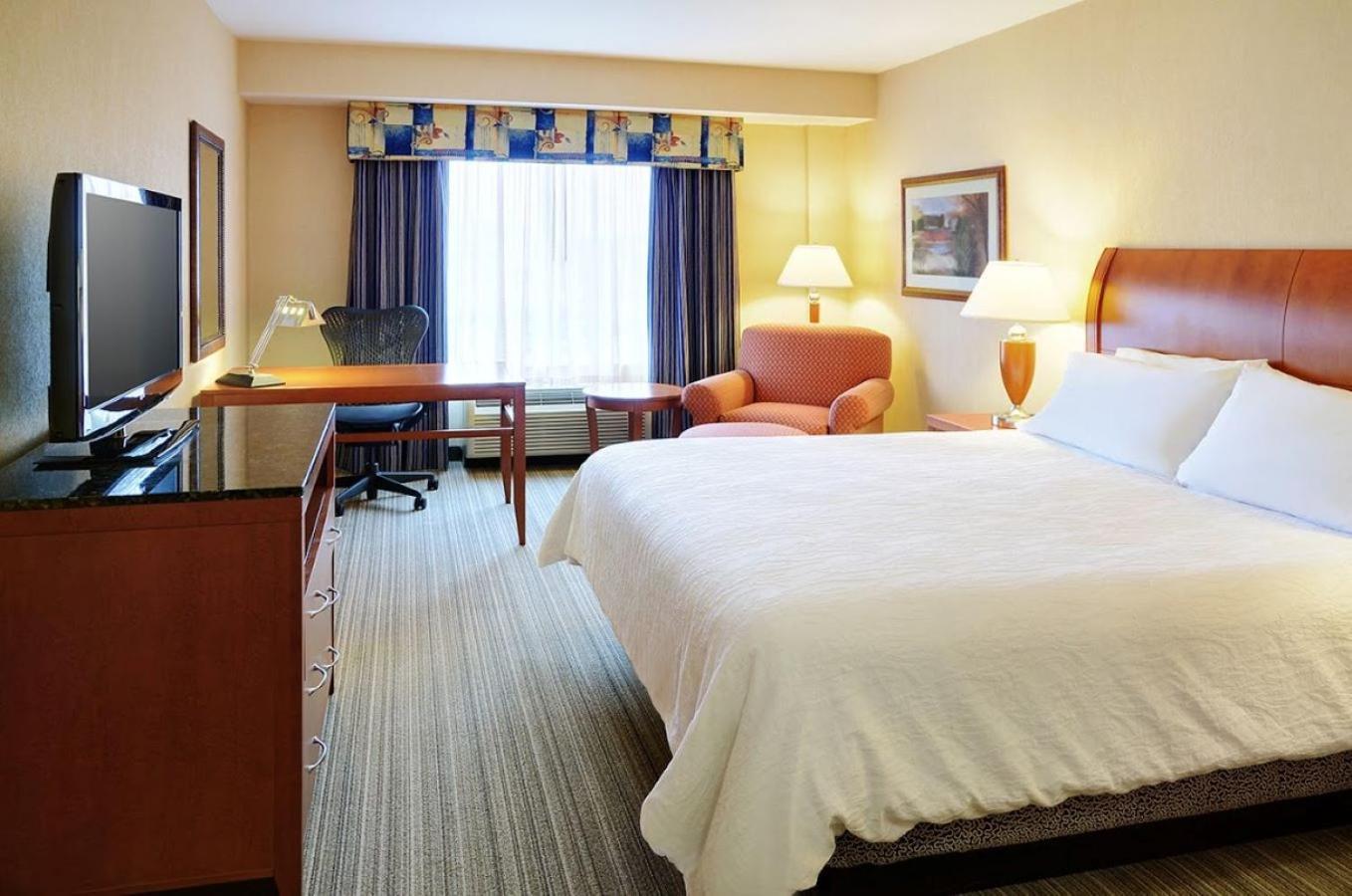 Hilton Garden Inn Toronto/Burlington Buitenkant foto
