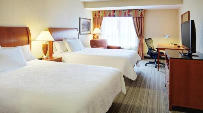 Hilton Garden Inn Toronto/Burlington Buitenkant foto